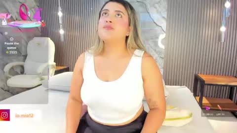 Julietha online show from 06-19-26, 02:05