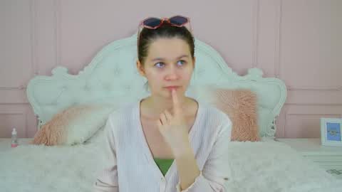 Snapshot of juliettatiffani chatting on 06-07-26, 04:16 juliettatiffani online show from 06-07-26, 04:16