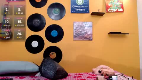 Snapshot of juliette18rose chatting on 06-13-26, 07:34 juliette18rose online show from 06-13-26, 07:34