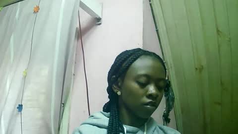 Snapshot of juliette9794 chatting on 10-09-25, 10:35 juliette9794 online show from 10-09-25, 10:35