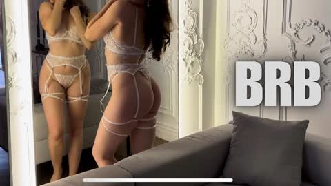 Julie online show from 12-29-24, 03:57