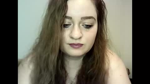 Snapshot of julietteanne2 chatting on 02-26-26, 05:06 Anne online show from 02-26-26, 05:06