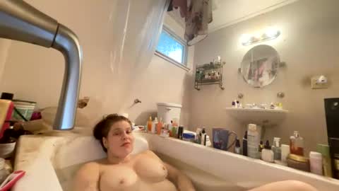 juliettelatte81200 online show from 06-26-26, 03:49