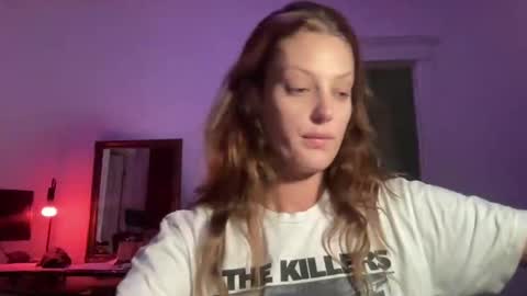 Snapshot of juliettetoken chatting on 09-25-25, 03:21 Goddess Endigo online show from 09-25-25, 03:21