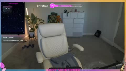 Snapshot of juliewets chatting on 09-24-25, 05:16 Julie online show from 09-24-25, 05:16