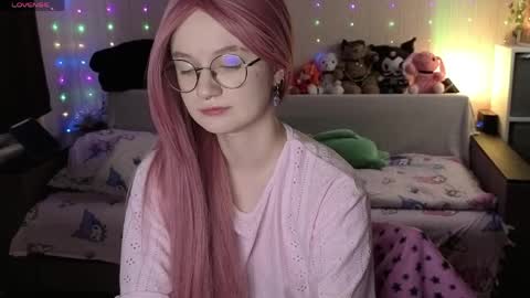 julifisher online show from 03-28-26, 04:23