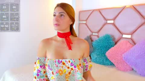 Snapshot of juliia_cruz_ chatting on 05-28-26, 11:29 Julia online show from 05-28-26, 11:29