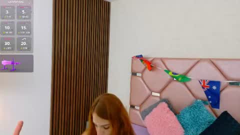 Julia  online show from 07-16-26, 11:16
