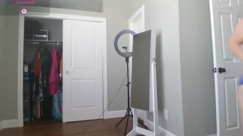 Juli Monroe online show from 02-04-26, 08:25