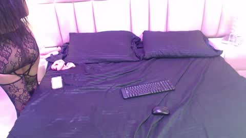 julitpink online show from 10-04-25, 11:41