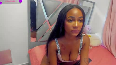 julitpink online show from 06-15-26, 09:06