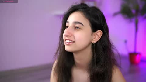 Snapshot of jullyfox chatting on 04-28-26, 10:09 Foxy online show from 04-28-26, 10:09