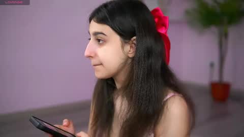 Snapshot of jullyfox chatting on 05-02-26, 11:37 Foxy online show from 05-02-26, 11:37