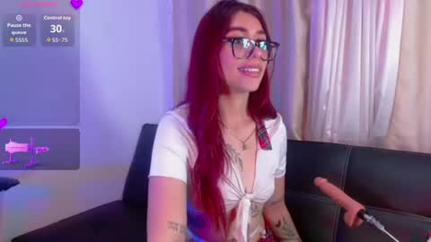 Snapshot of julsblossom chatting on 07-24-26, 04:10 Julieth online show from 07-24-26, 04:10