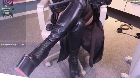 Julya Mistress online show from 02-19-25, 04:33