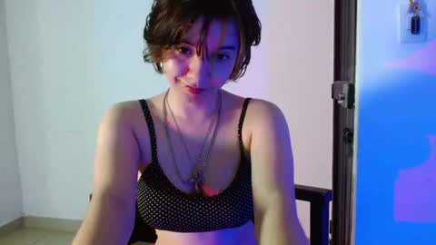 Cherry  Julz Independiente online show from 07-10-26, 06:17