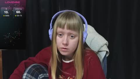 Snapshot of june_shy0 chatting on 02-19-26, 10:33 June online show from 02-19-26, 10:33