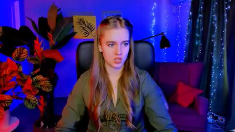 junewoods online show from 03-17-26, 07:12