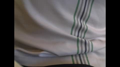 Snapshot of jungle64 chatting on 10-23-25, 11:14 jungle64 online show from 10-23-25, 11:14