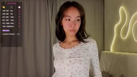 Bella online show from 09-16-25, 06:09