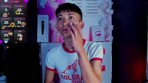 Snapshot of juniior0_0 chatting on 02-07-25, 08:10 Junior online show from 02-07-25, 08:10