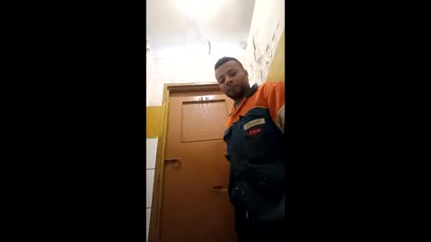 Snapshot of junior1033760 chatting on 04-01-26, 08:48 junior1033760 online show from 04-01-26, 08:48