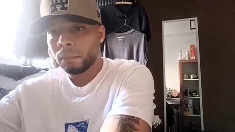 Snapshot of junior1033760 chatting on 04-06-26, 07:31 junior1033760 online show from 04-06-26, 07:31