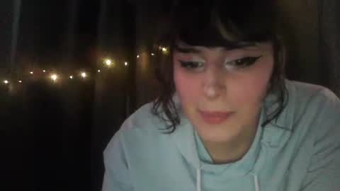 junipeax online show from 07-20-26, 05:26