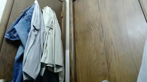 Dave online show from 10-23-25, 01:43