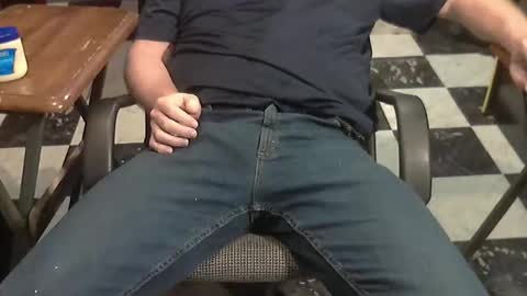 Snapshot of junkerdc1 chatting on 11-23-25, 05:35 junkerdc1 online show from 11-23-25, 05:35