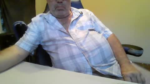 Snapshot of junkhp1 chatting on 07-05-26, 01:34 junkhp1 online show from 07-05-26, 01:34
