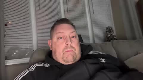 Snapshot of junky345 chatting on 12-23-24, 10:23 Junky online show from 12-23-24, 10:23