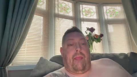 Snapshot of junky345 chatting on 12-31-24, 01:08 Junky online show from 12-31-24, 01:08