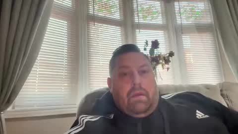 Snapshot of junky345 chatting on 01-07-25, 10:11 Junky online show from 01-07-25, 10:11