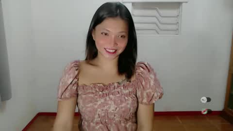 Snapshot of juny_lany chatting on 01-14-25, 06:24 Karla online show from 01-14-25, 06:24