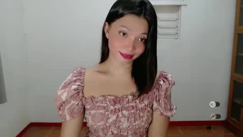 Snapshot of juny_lany chatting on 02-08-25, 09:35 Karla online show from 02-08-25, 09:35