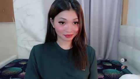 Snapshot of juny_lany chatting on 10-04-25, 01:31 Karla online show from 10-04-25, 01:31