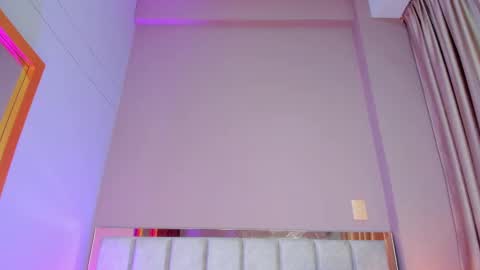 Jupiter Fox online show from 11-15-25, 12:52