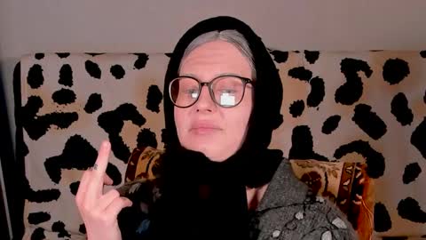 Nika and Mark online show from 02-11-25, 12:27