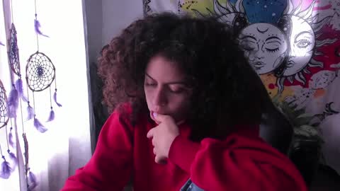 Sofia online show from 02-05-25, 06:37