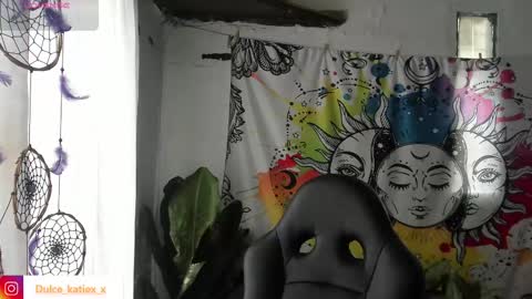 Sofia online show from 02-12-25, 07:35