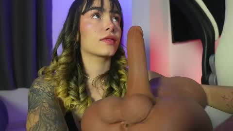 Lu online show from 03-27-26, 06:18