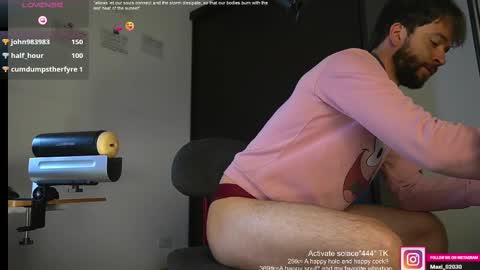 Snapshot of just_your_dreamboy chatting on 02-22-25, 12:38 Maxi online show from 02-22-25, 12:38