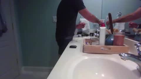 justanotherdadbod2025 online show from 04-17-26, 03:09