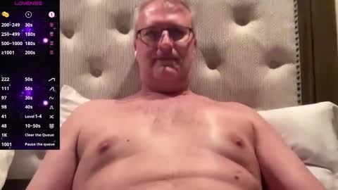 Michael online show from 09-26-25, 08:40