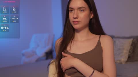 Snapshot of justbarbie_new_ chatting on 01-18-25, 11:33 Katarina online show from 01-18-25, 11:33