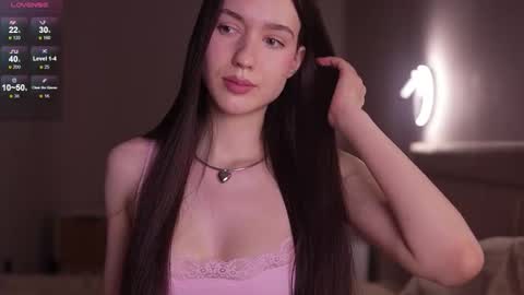 Snapshot of justbarbie_new_ chatting on 09-13-25, 07:13 Katarina online show from 09-13-25, 07:13