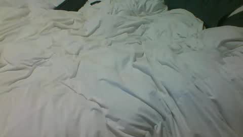 justbeing000000 online show from 06-27-26, 04:28