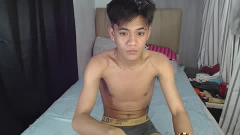 Snapshot of justcallme_jade chatting on 01-10-26, 02:35 Jade online show from 01-10-26, 02:35