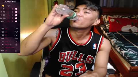 Karl online show from 10-25-25, 06:43